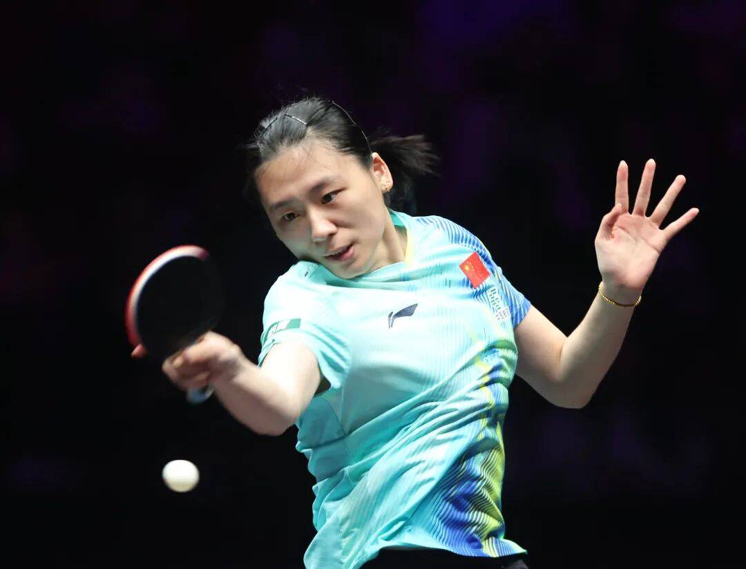 王楚钦零封格罗特，王艺迪胜汉娜 | 重庆冠军赛