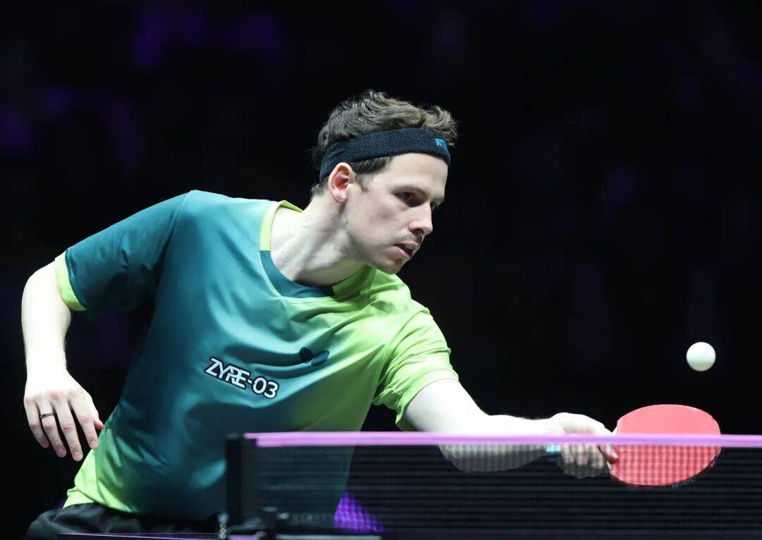 王楚钦零封格罗特，王艺迪胜汉娜 | 重庆冠军赛